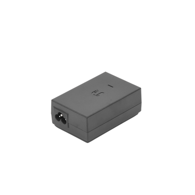 Adaptador PoE Ubiquiti de 24 VDC, 1.0 A con puerto Gigabit - Image 4