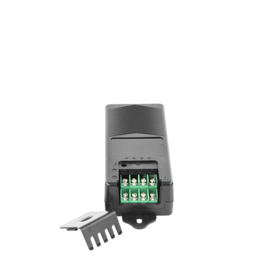 Fuente de Poder de 4 Salidas de 11 - 15 Vcc / 5 Amper / Voltaje de Entrada 110- 240 Vac / Fusible Termico PTC Integrado para Protección / Salida de Voltaje Inteligente hasta 3 Amper por Salida - Image 6